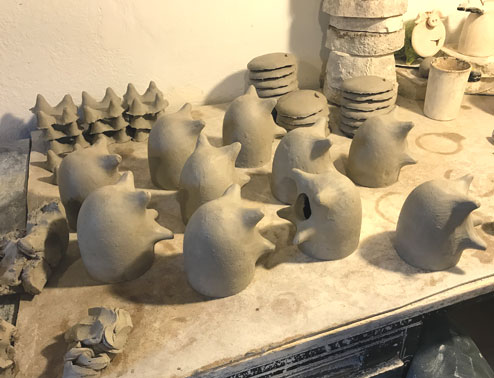 Keramik-Figuren, hergestellt in Handarbeit
