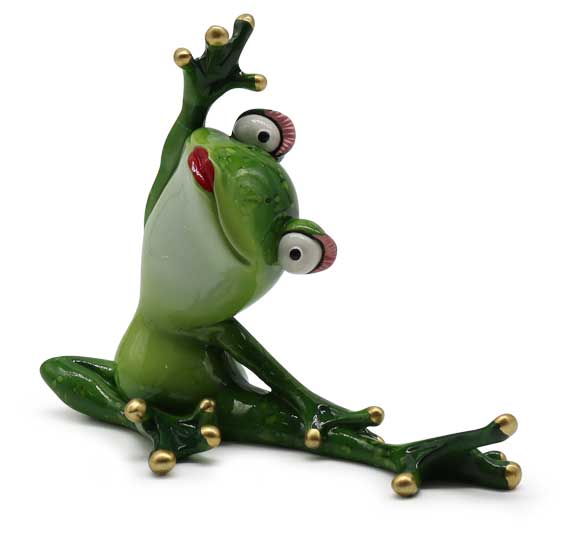 Frog Isabelle, making yoga