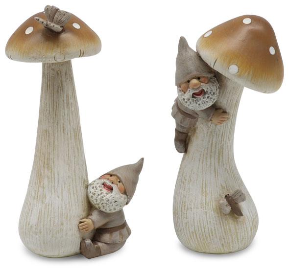 Garden dwarf with mushroom