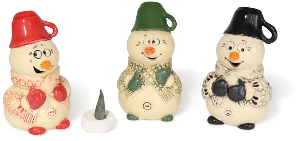 Smoking figure snowman with cup, mix of 3, 