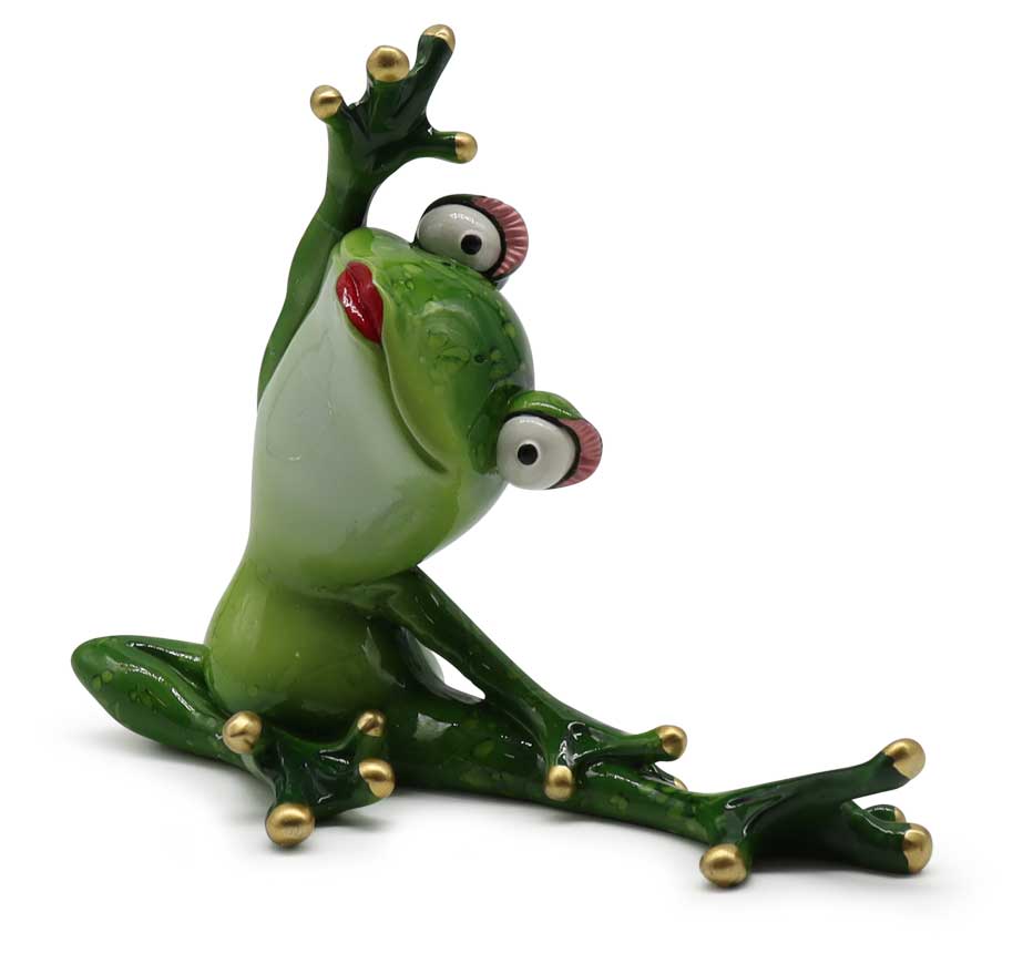 Frog Isabelle, making yoga, 