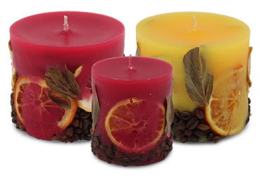 Scented candles with fruit applications